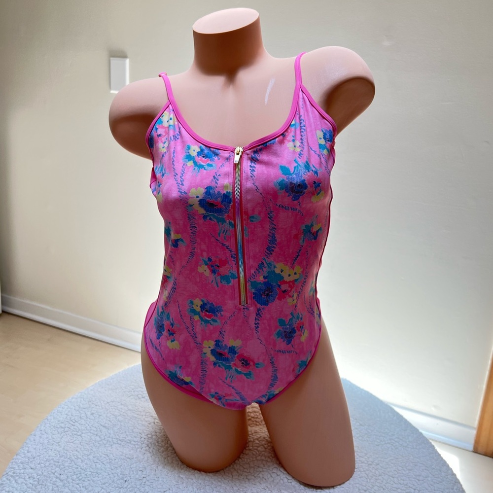 LoveShackFancy X Beach Riot Cheryl One Piece Hints of Hibiscus XL